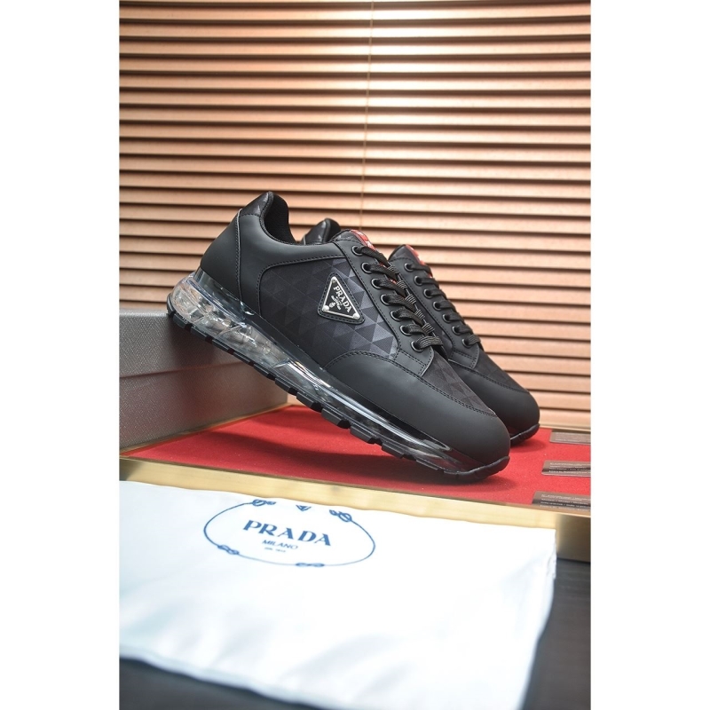 Pra*a casual shoes